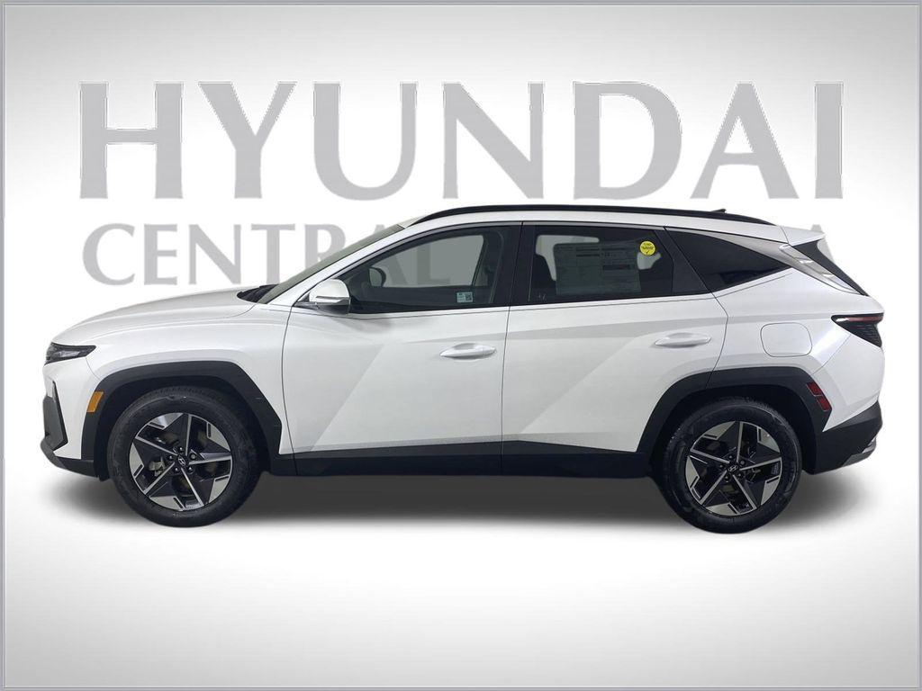 new 2025 Hyundai Tucson car, priced at $32,730
