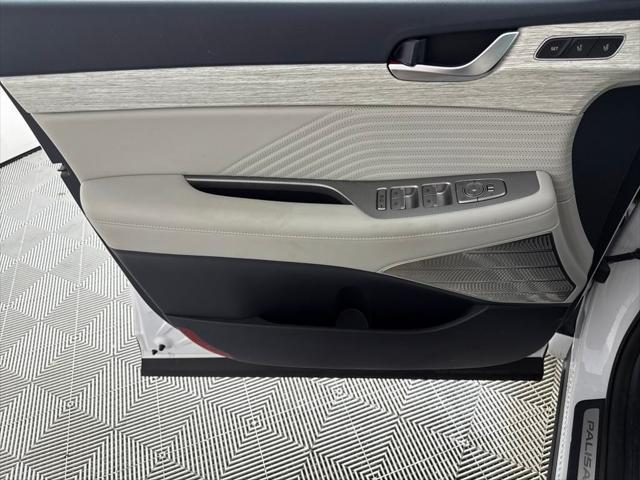 used 2025 Hyundai Palisade car, priced at $49,000