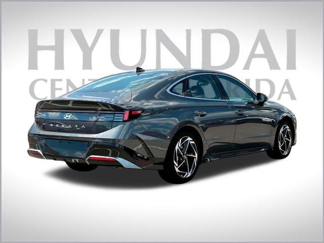 new 2024 Hyundai Sonata car, priced at $28,250