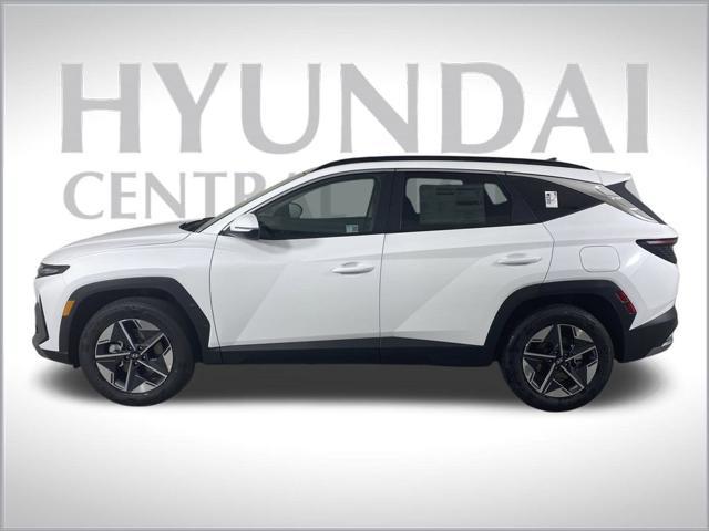 new 2025 Hyundai TUCSON Hybrid car, priced at $38,463