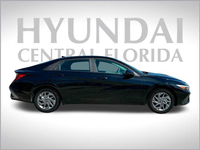 new 2024 Hyundai Elantra car, priced at $24,020