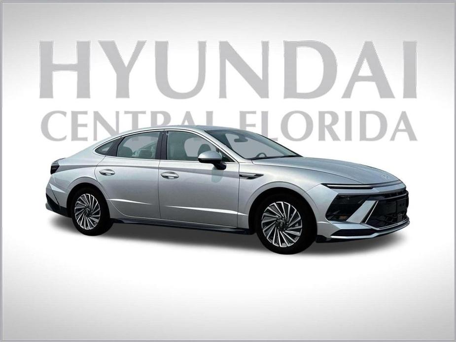 new 2024 Hyundai Sonata Hybrid car, priced at $34,998