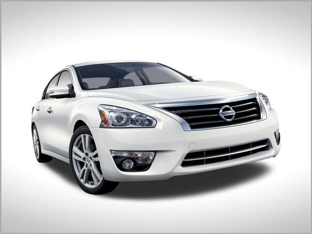 used 2015 Nissan Altima car, priced at $7,500