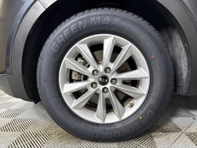 used 2020 Kia Sorento car, priced at $14,500