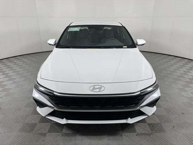 new 2024 Hyundai Elantra car, priced at $23,291