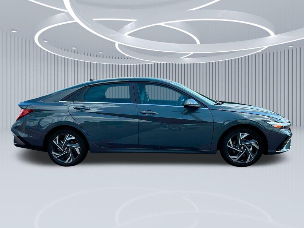 new 2025 Hyundai Elantra car, priced at $26,666
