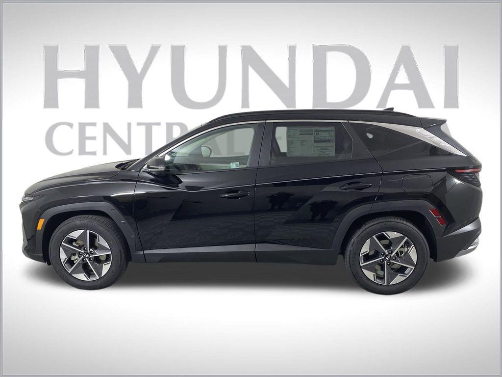 new 2025 Hyundai Tucson car, priced at $29,744