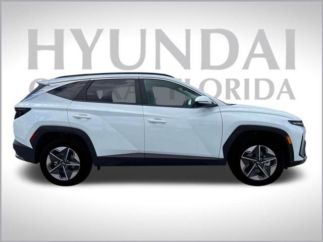 new 2025 Hyundai Tucson Hybrid car, priced at $37,645