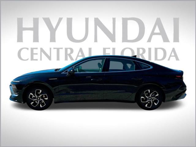 new 2024 Hyundai Sonata car, priced at $26,205