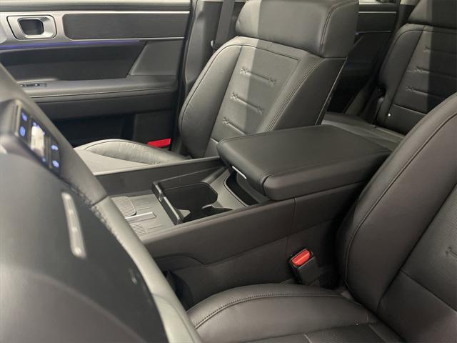new 2024 Hyundai Santa Fe car, priced at $42,604