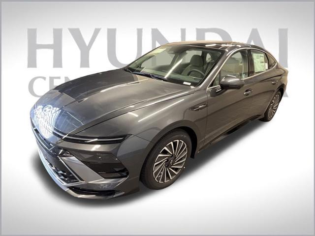 new 2024 Hyundai Sonata Hybrid car, priced at $35,744