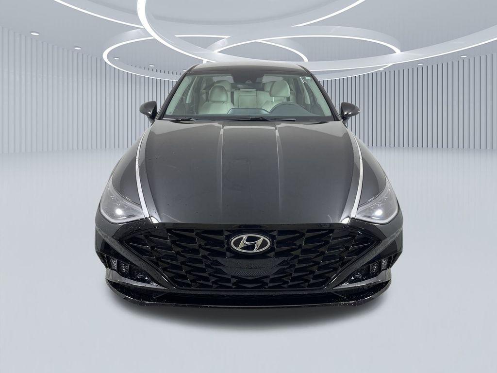 new 2025 Hyundai Venue car, priced at $24,411