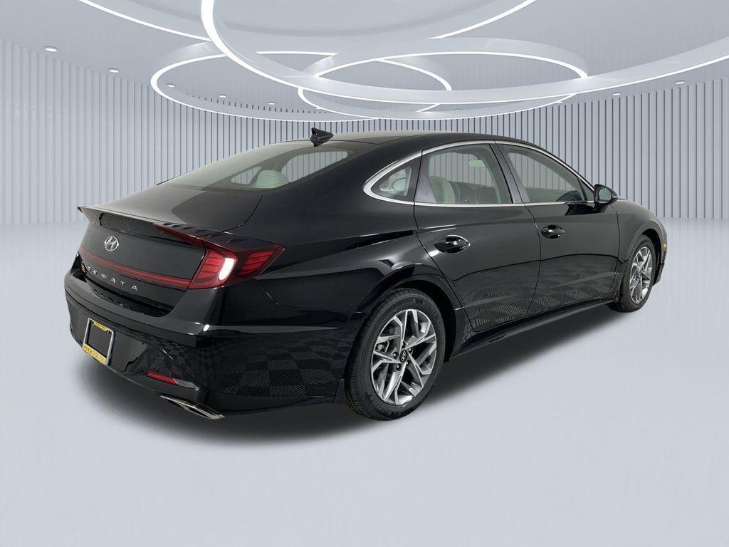 new 2025 Hyundai Venue car, priced at $24,411