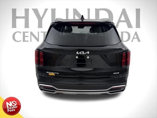 used 2023 Kia Sorento Plug-In Hybrid car, priced at $39,500