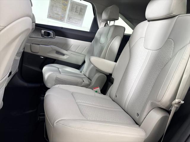 used 2023 Kia Sorento Plug-In Hybrid car, priced at $39,500