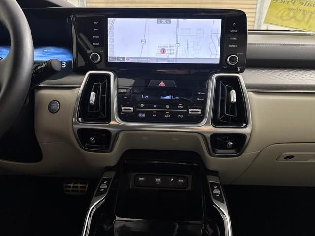 used 2023 Kia Sorento Plug-In Hybrid car, priced at $39,500
