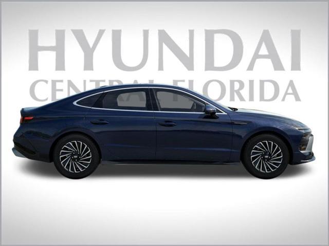 new 2025 Hyundai Sonata Hybrid car, priced at $38,042