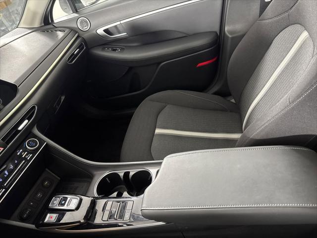 used 2022 Hyundai Sonata Hybrid car, priced at $23,400