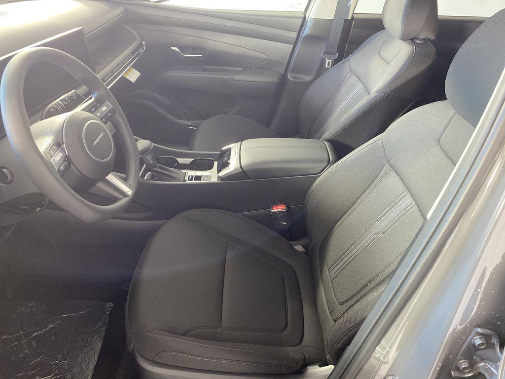 new 2025 Hyundai Tucson car, priced at $30,098