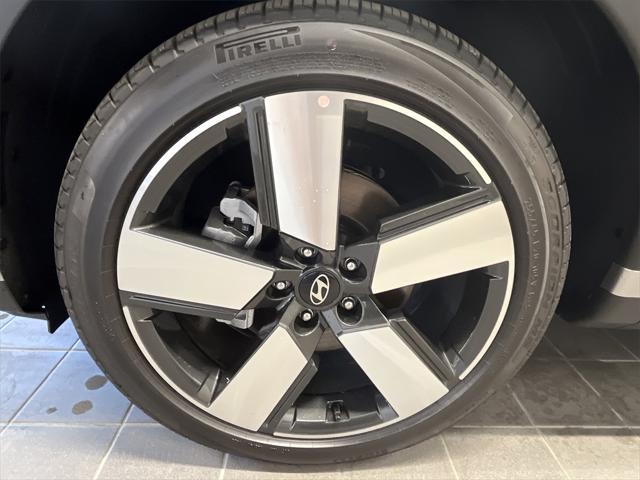 new 2024 Hyundai Santa Fe car, priced at $44,217