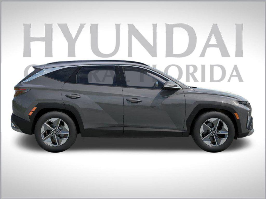 new 2025 Hyundai Tucson car, priced at $32,038