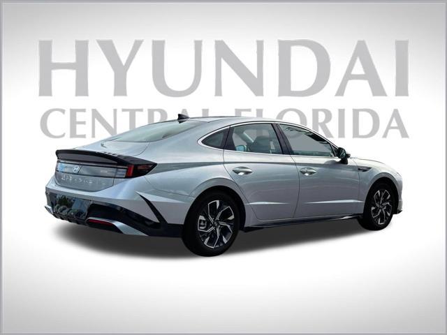 new 2024 Hyundai Sonata car, priced at $25,819