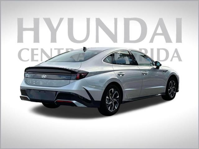 new 2024 Hyundai Sonata car, priced at $25,819