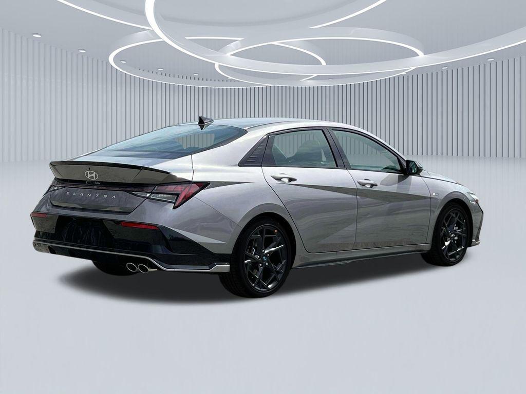 new 2025 Hyundai Elantra car, priced at $28,196