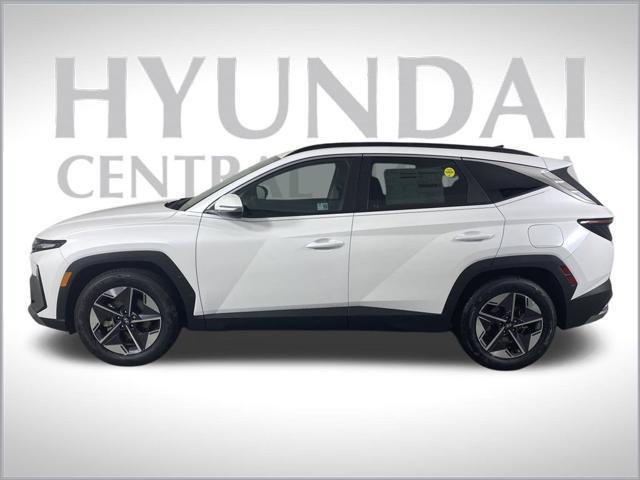 new 2025 Hyundai Tucson car, priced at $33,136