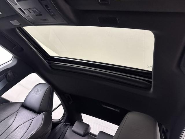 used 2022 Lexus ES 350 car, priced at $31,999