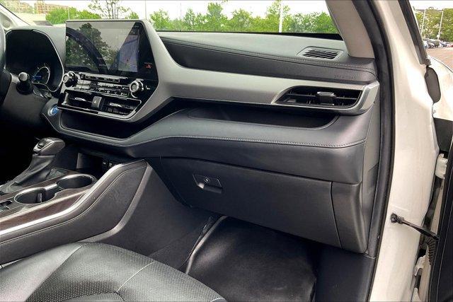 used 2021 Toyota Highlander Hybrid car, priced at $35,695