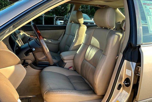 used 2001 Lexus ES 300 car, priced at $6,495