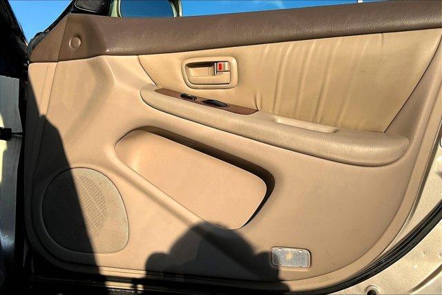 used 2001 Lexus ES 300 car, priced at $6,495