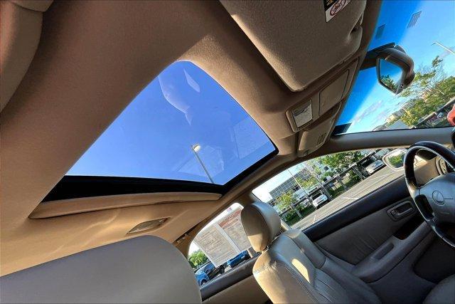 used 2001 Lexus ES 300 car, priced at $6,495