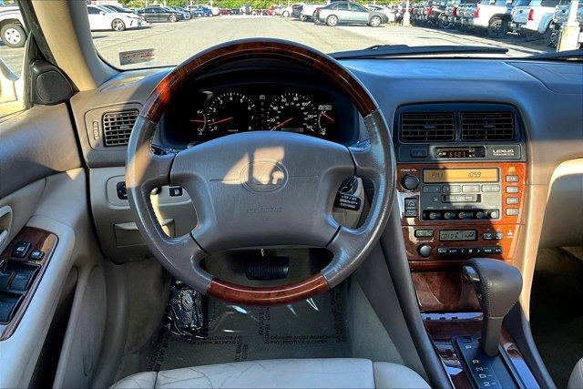 used 2001 Lexus ES 300 car, priced at $6,495