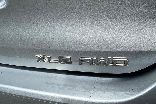 used 2021 Toyota Highlander car, priced at $30,995