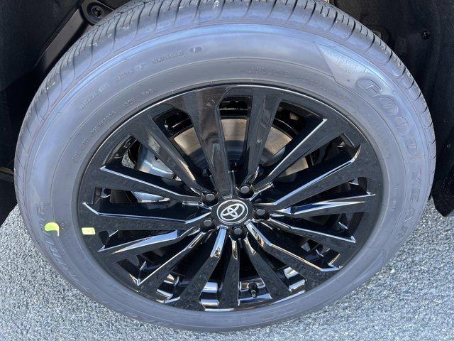 new 2026 Toyota Highlander car, priced at $50,598