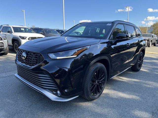 new 2026 Toyota Highlander car, priced at $50,598