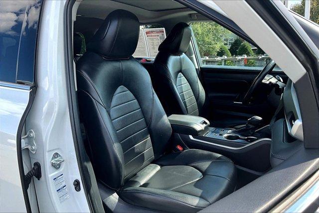 used 2022 Toyota Highlander car, priced at $34,995