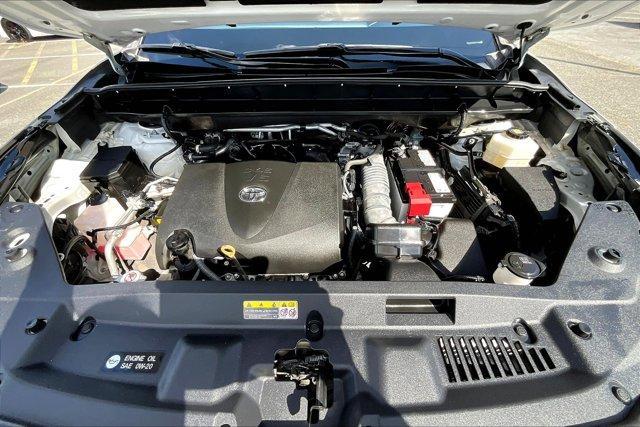 used 2022 Toyota Highlander car, priced at $34,995