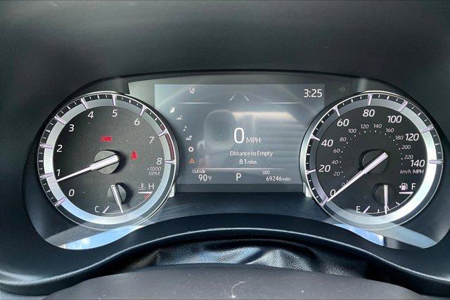 used 2022 Toyota Highlander car, priced at $34,995