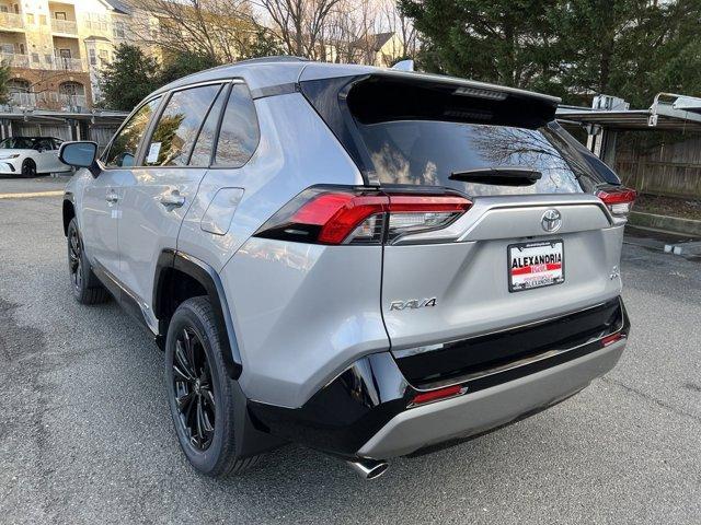 new 2025 Toyota RAV4 Hybrid car