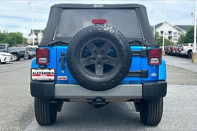 used 2015 Jeep Wrangler Unlimited car, priced at $16,795
