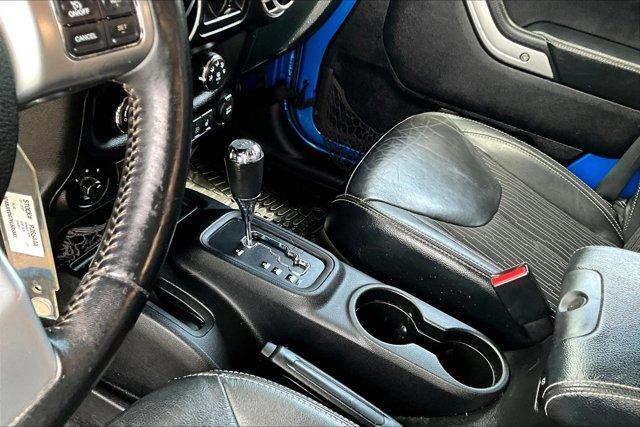 used 2015 Jeep Wrangler Unlimited car, priced at $16,795