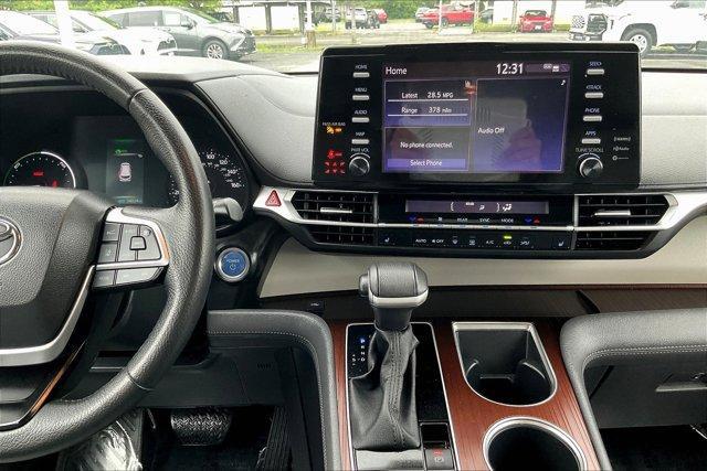 used 2023 Toyota Sienna car, priced at $41,995