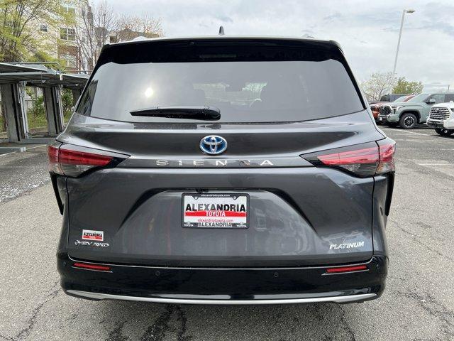 new 2025 Toyota Sienna car