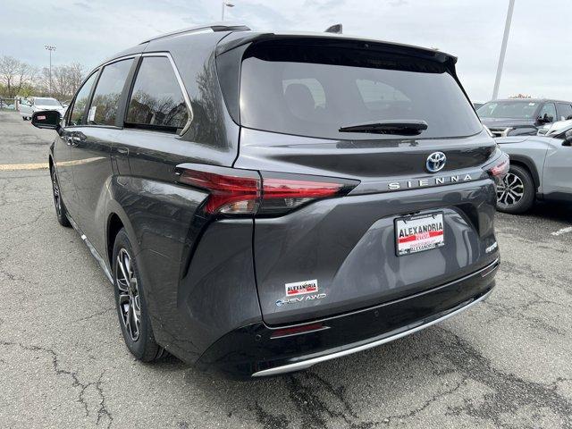 new 2025 Toyota Sienna car