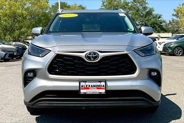 used 2023 Toyota Highlander car, priced at $36,795
