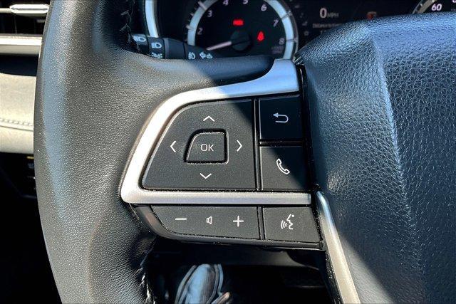 used 2023 Toyota Highlander car, priced at $36,795