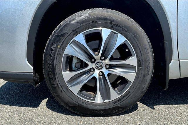 used 2023 Toyota Highlander car, priced at $36,795
